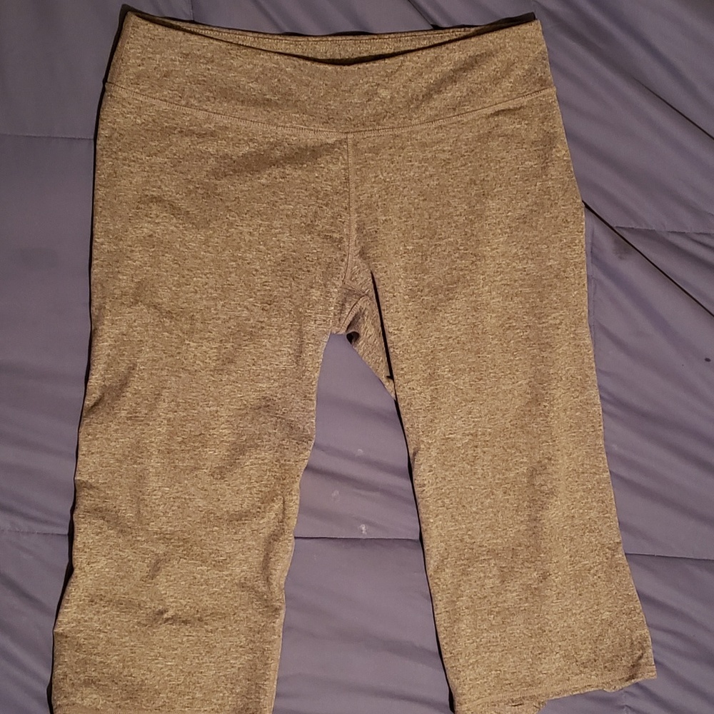 🎯 Soybu Women's Lotus Yoga Capri Pants
